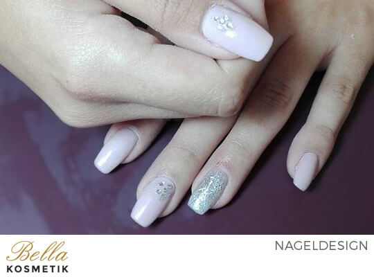 Nageldesign Beispiel - Zarrentin