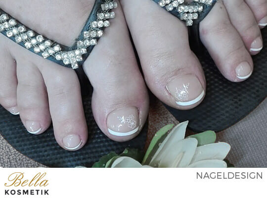 Fußnägel Nagelstudio Beispiel - Zarrentin